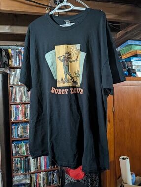 Bobby Dove Country Musician Merch Tarot Card Design Shirt Size 2XL Gildan Brand